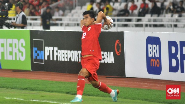 Mantan gelandang timnas Vietnam Nguyen Manh Dung heran Timnas Indonesia bisa mencetak banyak gol lewat situasi lemparan ke dalam ke gawang Vietnam.