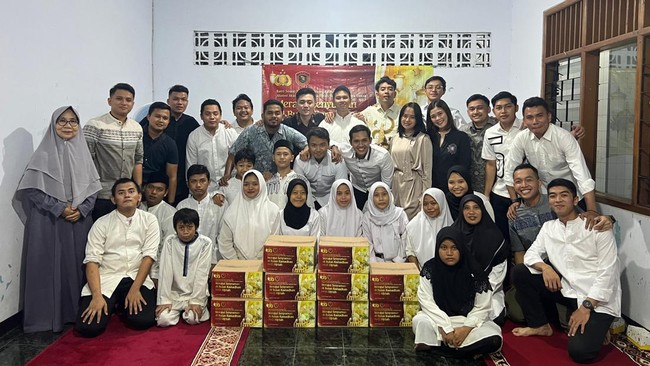 Tak hanya di Jakarta, kegiatan berbuka puasa juga dilakukan Paguyuban Akpol 2021 di berbagai panti asuhan lain di seluruh Indonesia secara serentak.