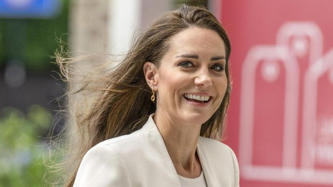 Sumber ungkap beberapa hal yang jadi pertimbangan Kate Middleton tak ungkap diagnosis kanker sejak awal.