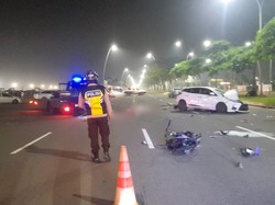 2 Insiden di PIK 2: Xpander Tabrak Porsche dan Pajero Hajar Towing