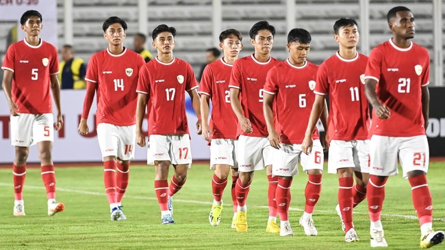 Pelatih Timnas Indonesia U-20 akan menjalani pemusatan latihan atau Training Camp (TC) di Como, Italia, jelang Toulon Cup 2024 di Prancis.