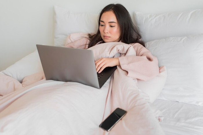 Kebiasaan Buruk yang Bikin Susah Tidur, Yuk Mulai Tinggalkan!