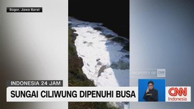 VIDEO: Busa Penuhi Sungai Ciliwung