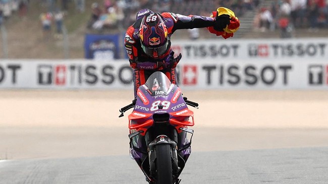 Jorge Martin berhasil memperlebar keunggulan atas Pecco Bagnaia usai memenangkan balapan sprint race MotoGP San Marino 2024. Berikut klasemen MotoGP 2024.