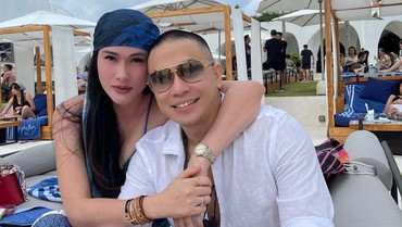 img-title Anggi Pratama Kenang Baju Koko Peninggalan Terakhir Stevie Agnecya