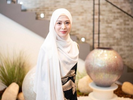 5 Potret Gaya Hijab Pashmina untuk Hari Raya Idul Fitri, Ayana Moon hingga Lesti Kejora