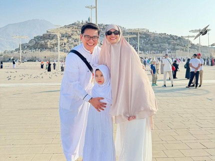 7 Potret Cantik Brie Putri Acha Septriasa, Bikin Gemas Netizen saat Pakai Hijab