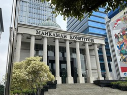 Saldi Isra-Arief Hidayat Dilaporkan ke MKMK Terkait Dugaan Pelanggaran Etik