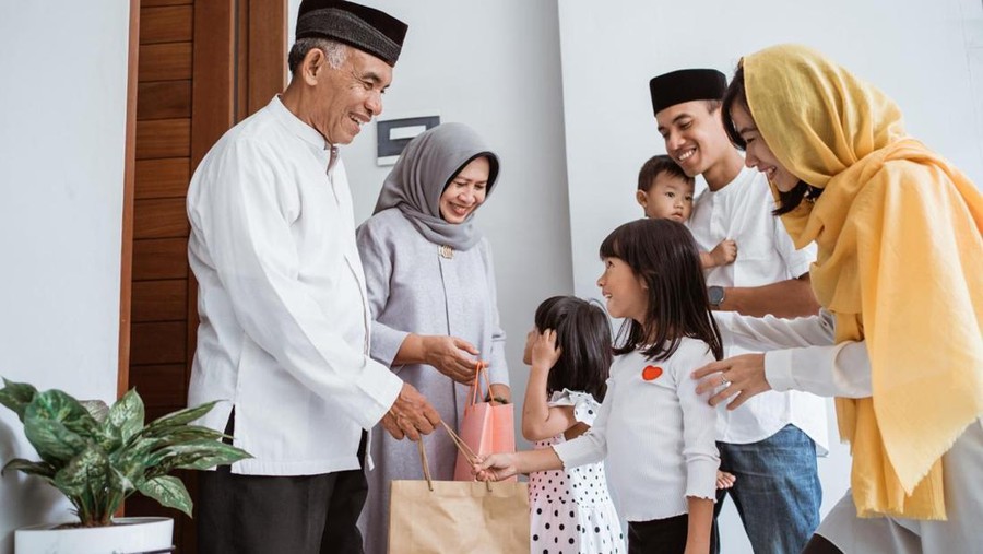 Ilustrasi silaturahmi saat Lebaran. Ilustrasi silaturahmi saat Lebaran.