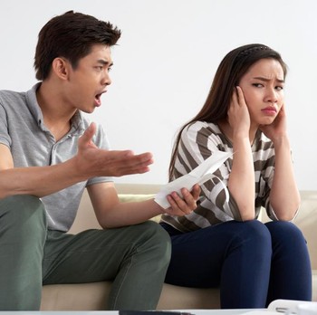 9 Tanda Abusive Relationship yang Sering Tidak Disadari