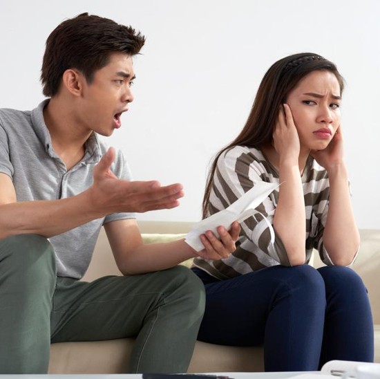 9 Tanda Abusive Relationship yang Sering Tidak Disadari