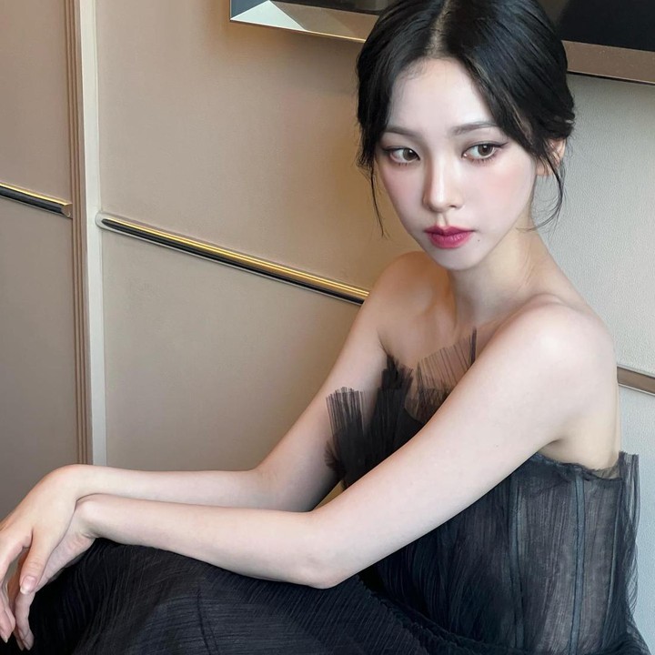<p>Kekasih aktor Lee Jae Wook ini juga seperti idol pada umumnya. Ia memiliki akun Instagram pribadi dan aktif membagikan potret-potret aktivitasnya di sana. (Foto: Instagram @katarinabluu)<br /><br /><br /></p>