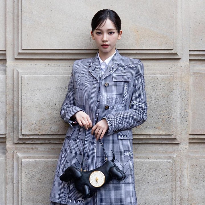 <p>Karina lahir pada lahir 11 April 2000 di Suwon, Korea Selatan. Hari ini, ia genap berusia 24 tahun, lho. (Foto: Instagram @katarinabluu)<br /><br /><br /></p>