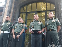 Mabes TNI dan Kodam Cenderawasih Jelaskan Kasus Oknum Prajurit Aniaya KKB