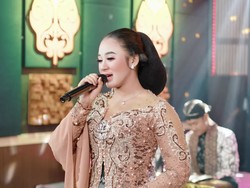 Lirik Eling Ae Versi Campursari Niken Salindry Trending YouTube