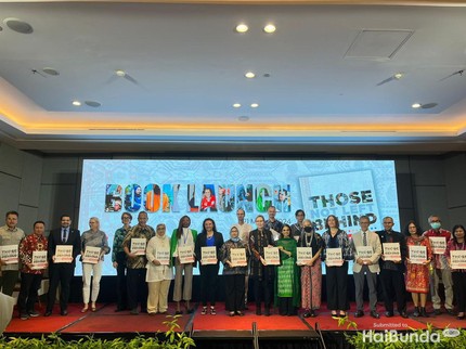 Those Not Left Behind, Buku Inspiratif yang Mengangkat 22 Kisah Nyata di Indonesia
