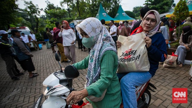 FOTO: Gelaran Program Sembako Murah di Jakarta Jelang Lebaran