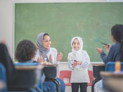 40 Soal Agama Islam Kelas 2 SD/MI tentang Perilaku Terpuji dan Kunci Jawabannya