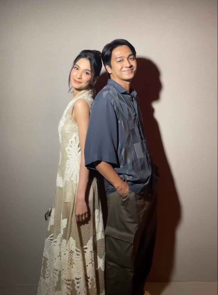 Deva Mahenra dan Mikha Tambayong Deva Mahenra dan Mikha Tambayong