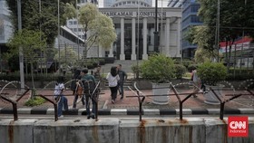 Sidang Pilpres 2024, Gedung MK Dipasangi Barier Beton & Kawat Berduri