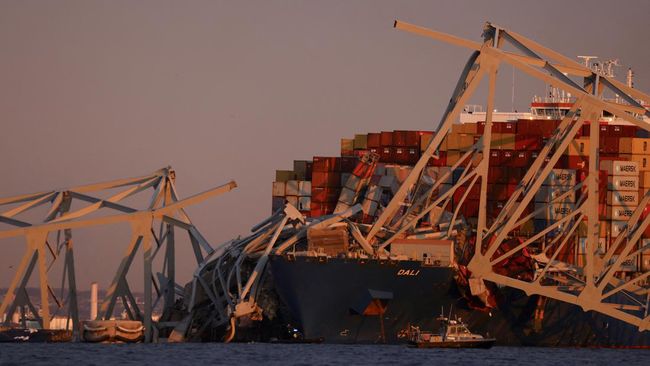 Kisah Pilu di Jembatan Baltimore AS yang Runtuh akibat Terjadinya Tabrakan Kapal Singapura
