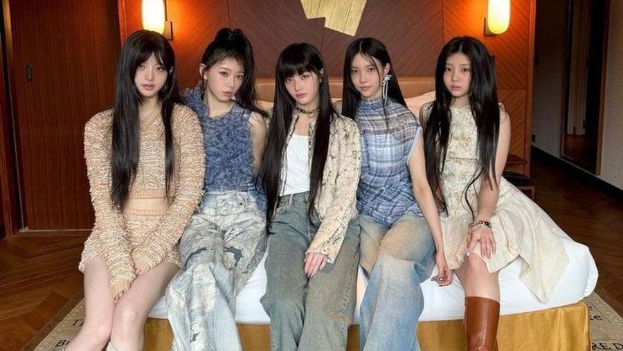 Lirik Lagu Magnetic - ILLIT