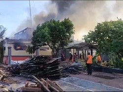 Lapas Kerobokan Terbakar, Damkar Berjibaku Padamkan Api 2 Jam