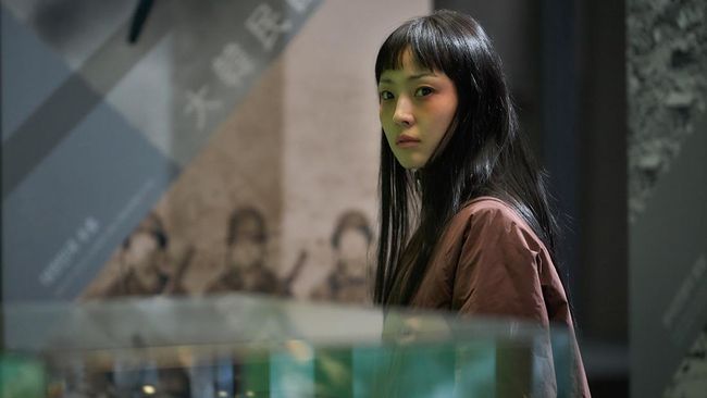 Artikel ini mengandung spoiler karena menjelaskan hal-hal penting, seperti parasit Heidi hingga ending Parasyte: The Grey.