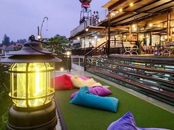 10 Tempat Ngopi di Puncak Malam Hari yang Asyik Buat Nongkrong