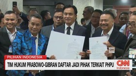 VIDEO: Tim Hukum Prabowo-Gibran Daftar Jadi Pihak Terkait PHPU
