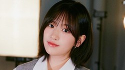 Lirik Lagu Dreaming (OST The Great) - Yujin IVE