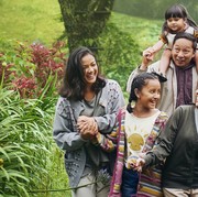 5 Rekomendasi Film Keluarga yang Bikin Nangis, Ada di Netflix!
