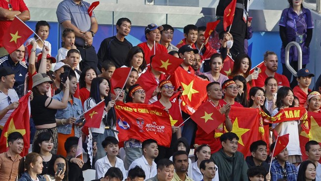 Semangat Persatuan Asia Tenggara: Fans Vietnam Sambut Gol Sananta Indonesia dengan Antusias