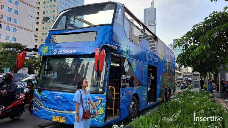 halte TJ Halte TransJakarta