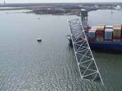 Biden Kucurkan Dana Darurat Rp 948 M Perbaiki Jembatan Baltimore yang Ambruk
