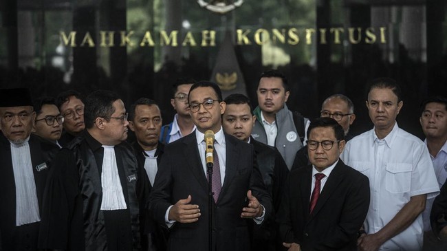 Pertarungan Hukum Sengketa Pilpres 2024: Perbandingan Gugatan Anies Baswedan dan Ganjar Pranowo di MK