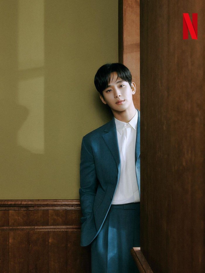 Queen of Tears sendiri masih berstatus on-going dan sukses mencetak rating hingga dua digit, lho./ Foto: instagram.com/netflixkr