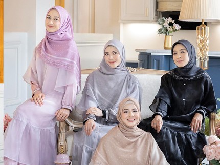5 Potret Baju Lebaran dari Brand Milik Bunda Seleb, Zaskia Sungkar hingga Natasha Rizky