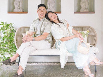 5 Potret Inspirasi Baju Couple Lebaran Bareng Suami ala Artis, Ada Maudy Ayunda dan Jesse Choi