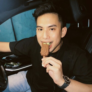 Okin Klarifikasi Tuduhan Jual Rumah Anak