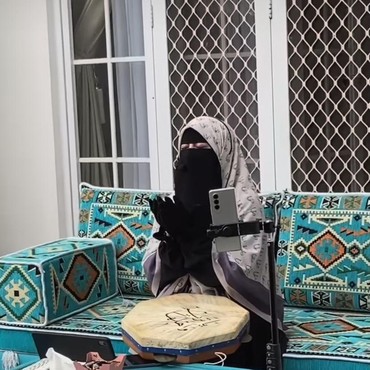 Respons Umi Pipik Meningganya Dali Wassink Dikaitkan dengan Uje