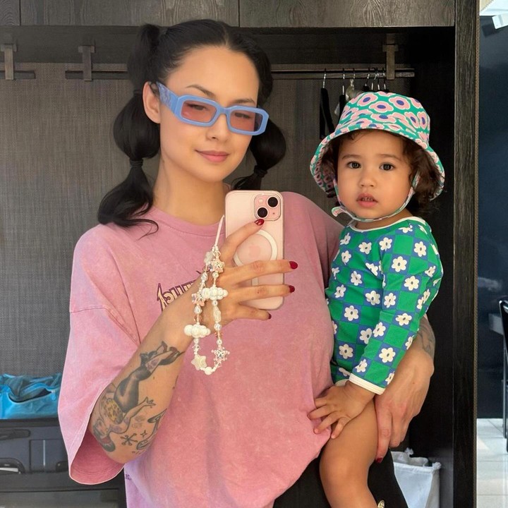 <p>Claudia Adinda melahirkan seorang bayi cantik pada 20 Januari 2022. Si Kecil pun memiliki nama yang sangat indah yakni Millicent Mae Bea Nainggolan. (Foto: Instagram: @miss_adinda_mae)</p>