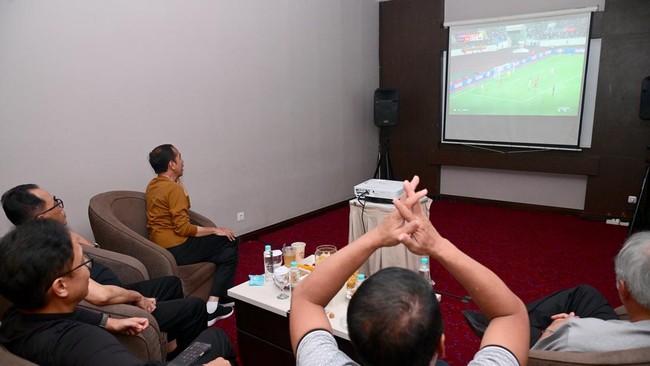 Presiden Jokowi Tebarkan Optimisme Usai Kemenangan Timnas Indonesia, Dukung PSSI Tingkatkan Kualitas Tim