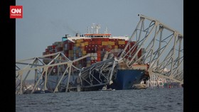 VIDEO: Ini Kronologi Key Bridge di Baltimore AS Roboh. 6 Orang Hilang