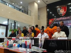 Bareskrim Polri Bongkar Kasus BBM Palsu di Tangerang-Depok
