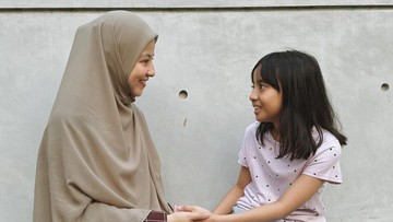 NATASHA RIZKY BANYAK BELAJAR DARI ANAK