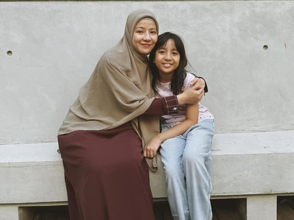 5 Manfaat Deep Talk sama Anak Seperti yang Sering Dilakukan Natasha Rizky & Desta