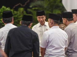 Menerka Efek Positif dan Negatif bagi Jokowi Bila Jadi Ketum PSI