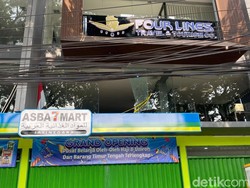 Jalani Rekonstruksi Penembakan, Gathan Saleh Tenang Berbaju Tahanan