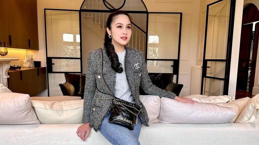 Sandra Dewi Sandra Dewi